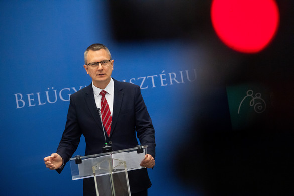Rétvári egyértelmű üzenetet küldött a baloldalnak