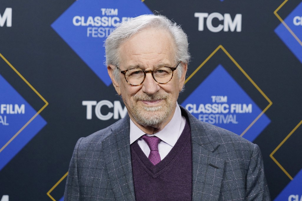 Daily Mail: Steven Spielberg írta Biden beszédét