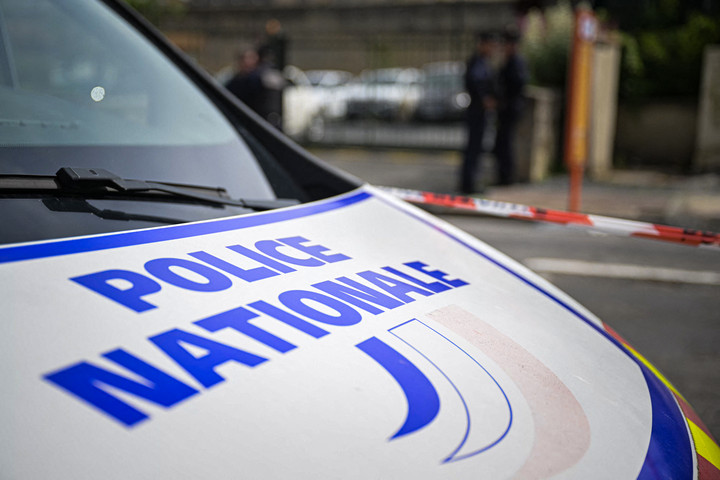 Rendőrök lőtték le a férfit, aki fel akart gyújtani egy zsinagógát