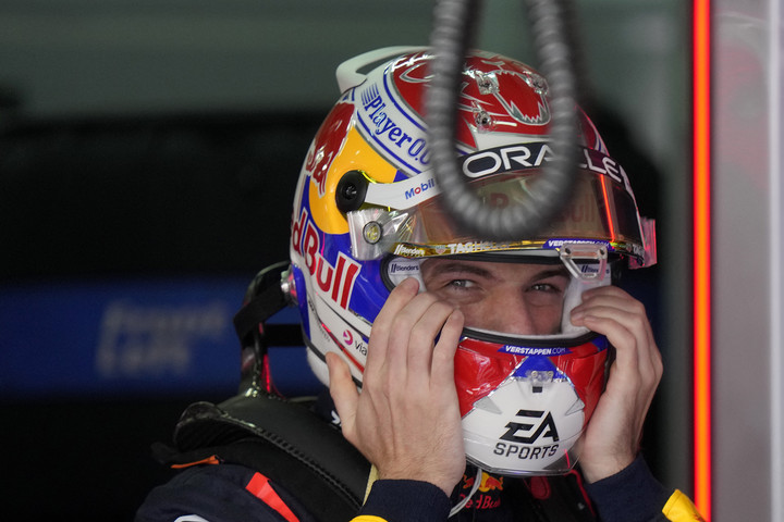 Az idei hetedik időmérőt is Verstappen nyerte