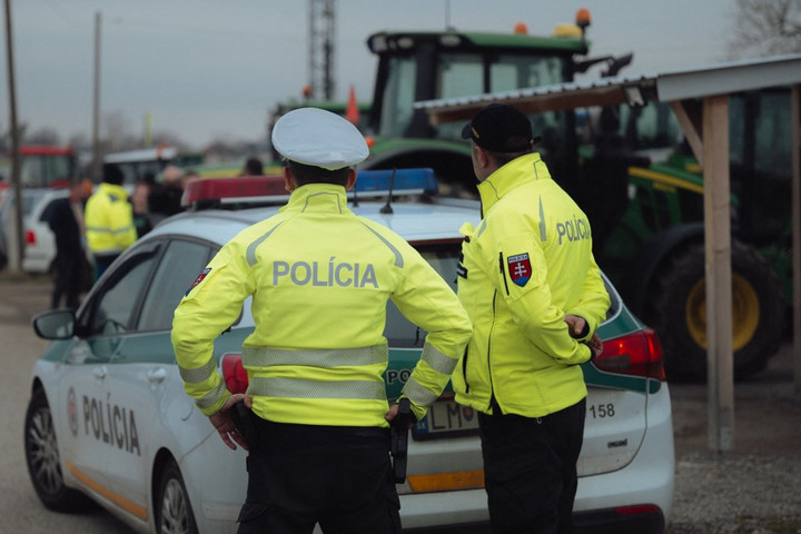 Fotó: AFP/Anadolu Agency/Robert Nemeti Bőven jutott a bombafenyegetésekből