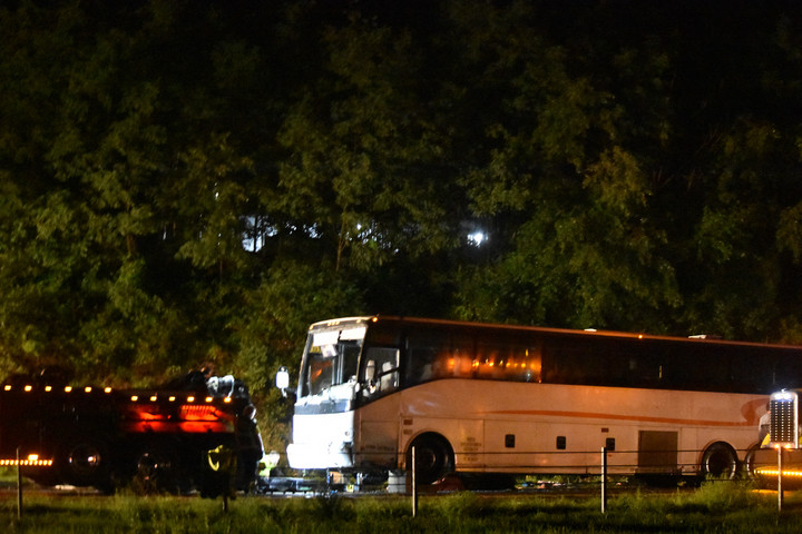 Fotó: AFP/NurPhoto/Kyle Mazza Többen életüket vesztették egy floridai buszbalesetben