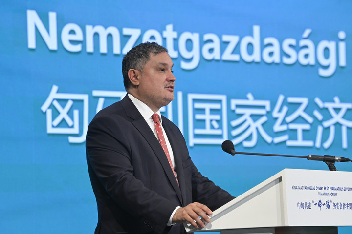 Fotó: MTI/Koszticsák Szilárd Szükségünk van a kínai kapcsolatokra