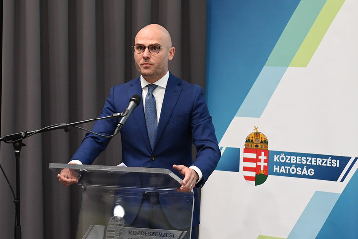 Protekcionista jogszabályok a magyar gazdaság erősítése érdekében