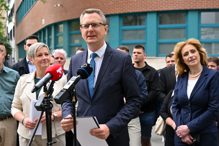 Fotó: MTI/Purger Tamás Rétvári: Rengeteg egészségügyi fejlesztés valósult meg kormányzati forrásból