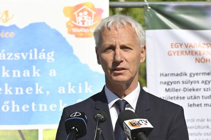 Fotó: MTI/Lakatos Péter Soltész Miklós: Építkezni csak békében lehet