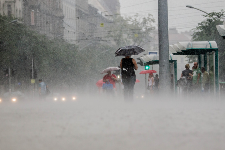 Újabb záporok, zivatarok érkeznek