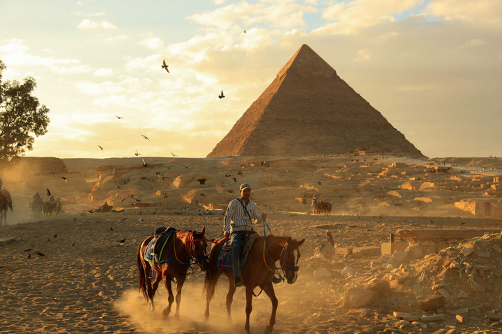 Fotó: NorthFoto Ismeretlen szerkezeteket fedeztek fel az egyiptomi piramisok alatt