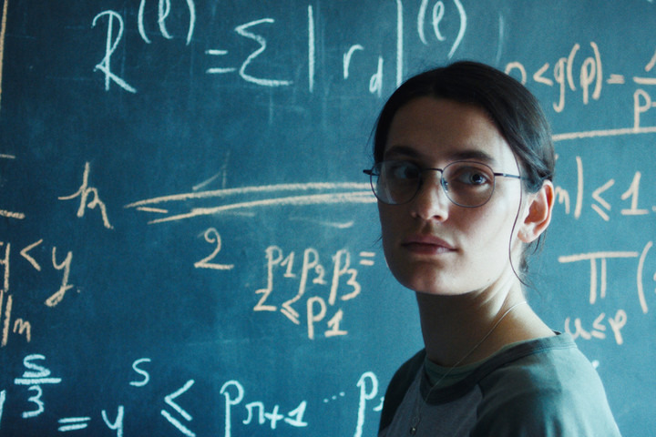Fotó: Cirko-Gejzír A matematikuslány és a szerelem