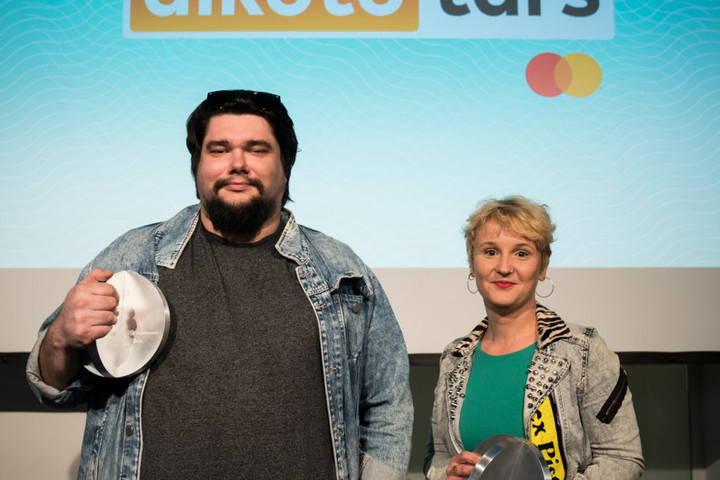 Fotó: Facebook/Jelenkor folyóirat Mohácsi Balázs és Puskás Panni kapta a Mastercard – Alkotótárs ösztöndíjat