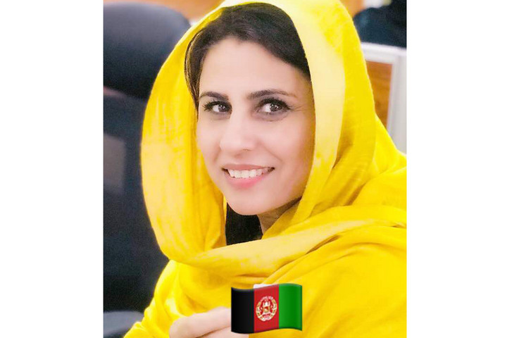 Fotó: Twitter.com/Zakia Wardak @ZakiaWardak (X) Indiában lemondott tisztségéről egy aranycsempészettel megvádolt afgán diplomata
