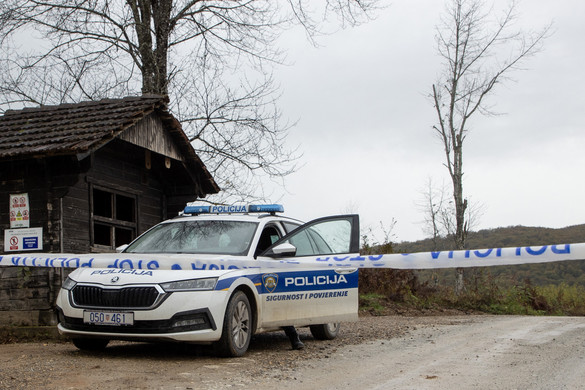 Migránsokkal teli autó szenvedett balesetet, többen életüket vesztették