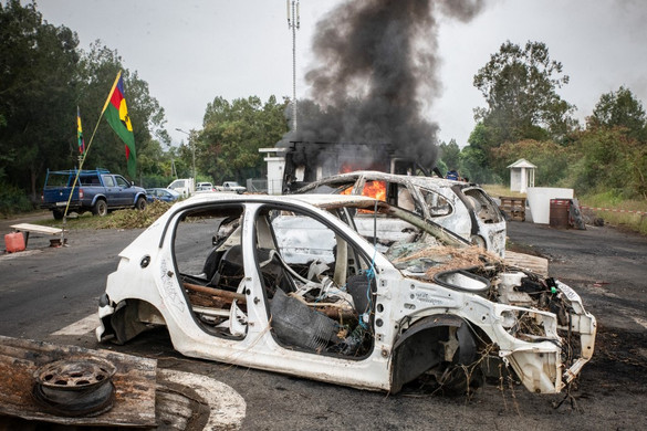 A francia állam nagy rendfenntartó akciót indított Új-Kaledóniában