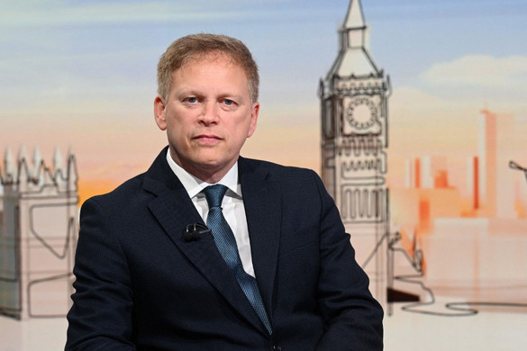Tágítaná a NATO-t a brit hadügyér