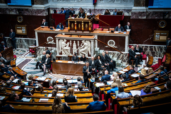 A francia parlament megvitatja, hogy a halálba segíthetőek-e az állampolgárok