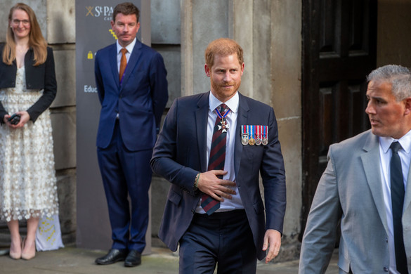 Harry herceg élete egyik legfontosabb eseményére hívta meg a családját