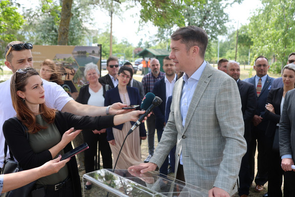 Nyolc államtitkári tisztséget kapott a VMSZ