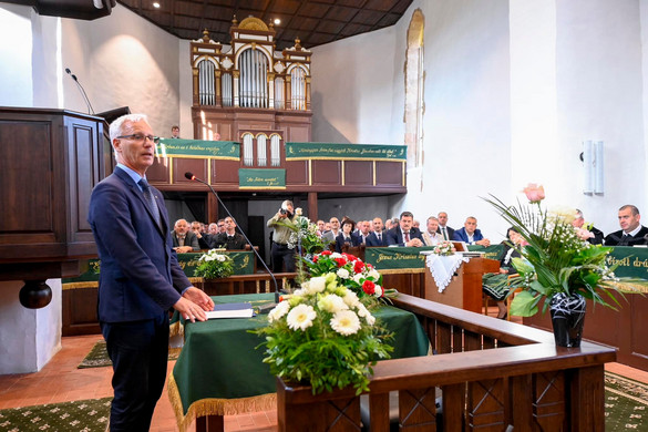 „Miközben mások pusztítanak, nekünk lelkeket, gyerekeket és családokat kell mentenünk”