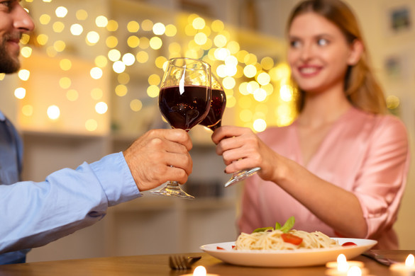 A párok közös alkoholfogyasztásának jótékony hatása van