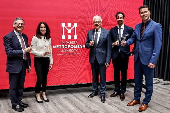 „Mindenhol és mindenkitől lehet tanulni, Magyarországtól különösen”