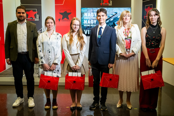 Schmidt Mária: A kommunista eszme a legaljasabb ösztöneinkre épített