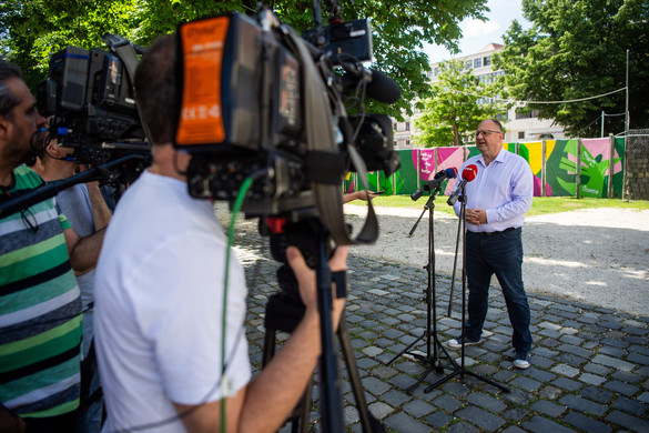 „Átgondolatlan, szakmaiatlan és sunyi Karácsony Gergely terve”