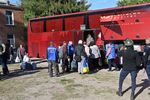 Harkiv körzetéből mintegy tízezer embert evakuáltak