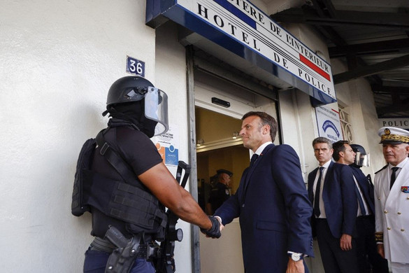 Macron a nyugalom és a biztonság visszatérését sürgette
