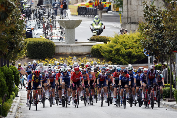 Női Vuelta – Vas Blanka segítőként járult hozzá Vollering összetett sikeréhez