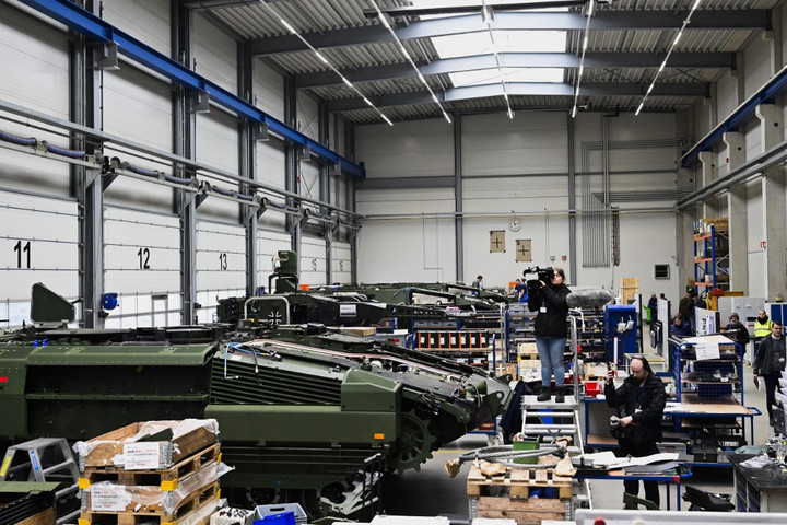 Fotó: AFP/Pool/Fabian Bimmer A német Rheinmetall története legnagyobb lőszermegrendelését kapta