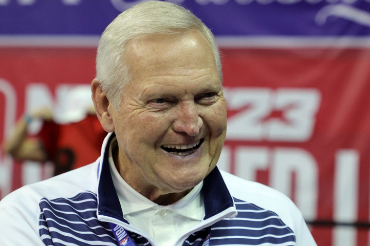 Elhunyt Jerry West, a liga legendás alakja