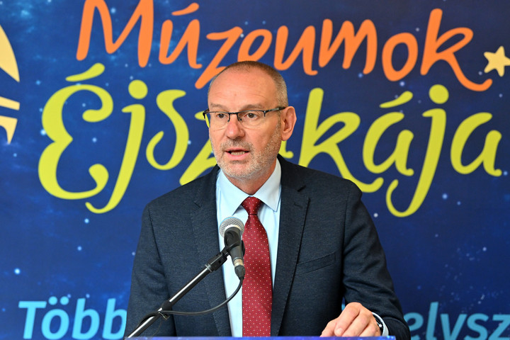 Fotó: MTI/Purger Tamás Országszerte több száz program várja az érdeklődőket a Múzeumok Éjszakáján