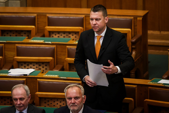 Menczer Tamás: Mi, patrióták vagyunk Brüsszel ellenzéke