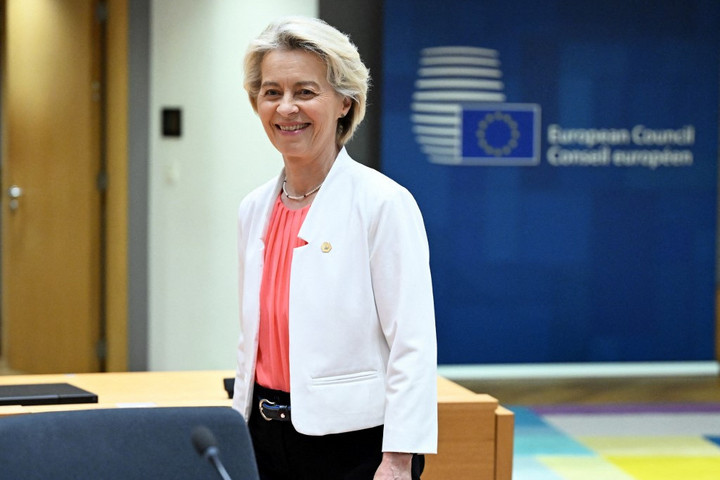 Fotó: AFP/Anadolu/Dursun Aydemir Politico: Veszélyben Ursula von der Leyen második ciklusa?