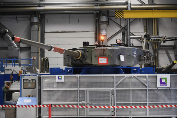 A Rheinmetall többszörösére növeli a harckocsik és harci járművek gyártását