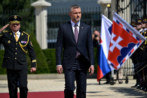 Letette elnöki esküjét Peter Pellegrini, az új szlovák államfő