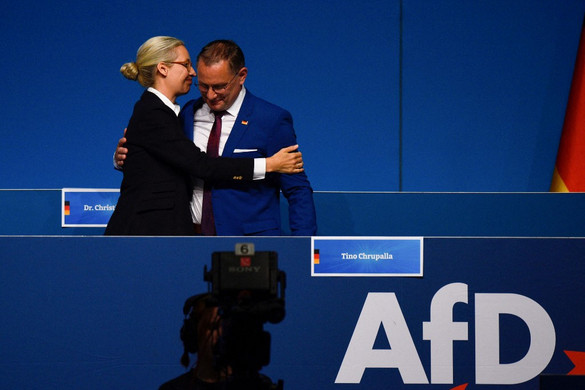 Újraválasztották az AfD társelnökeit