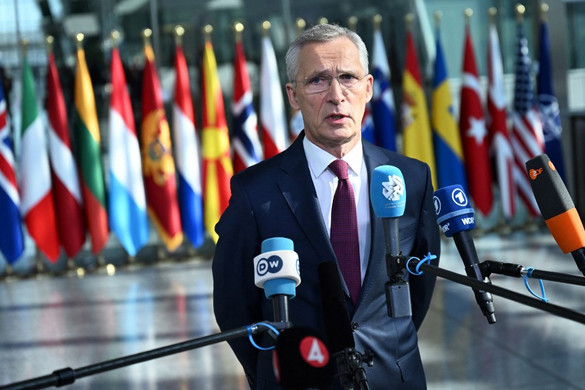 A nukleáris fegyverek harckészültségbe helyezéséről tárgyal a NATO