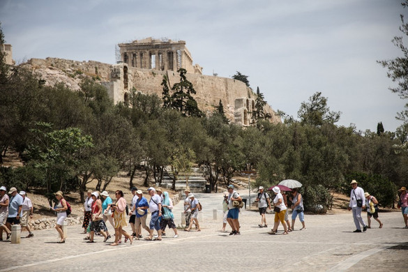 Újabb turista életét oltotta ki a hőség Görögországban