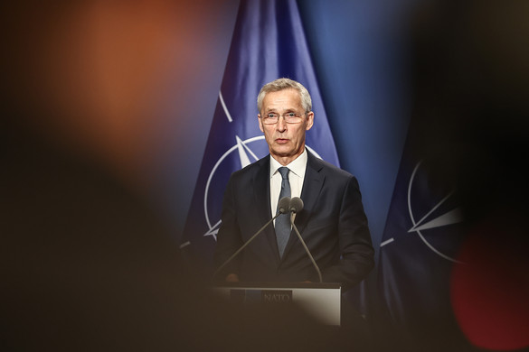 Stoltenberg: Bízom benne, hogy a NATO vezetheti az Ukrajnának nyújtandó biztonsági segítség és kiképzés koordinálását