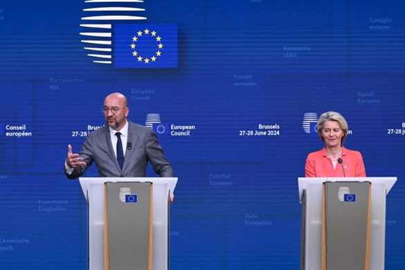 Charles Michel: A tagországok vezetői Ursula von der Leyen mandátumának meghosszabbítását javasolják