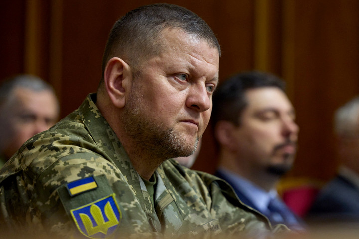 Zaluzsnij: Az orosz–ukrán háború még nem a jövő háborúja, hanem az átmeneté