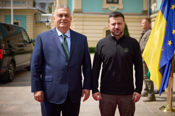 Fotó: AFP/Handout/Ukrainian Presidential Press Service Zelenszkij: Nem állunk háborúban a magyarokkal!