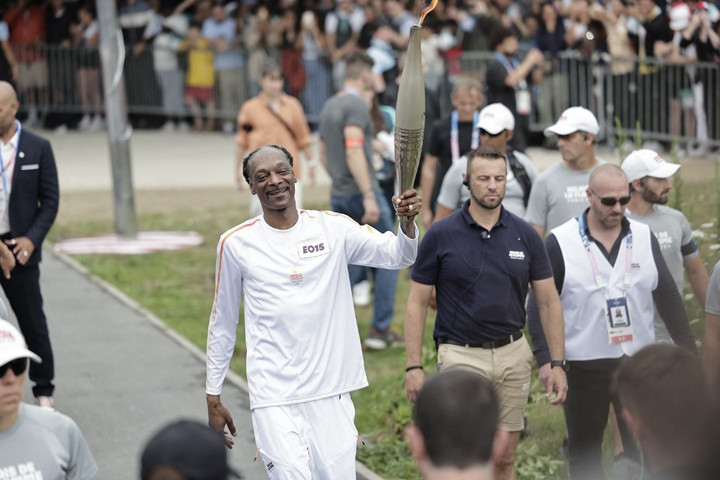 Fotó: AFP/Stephane de Sakutin Snoop Dogg és az olimpiai láng