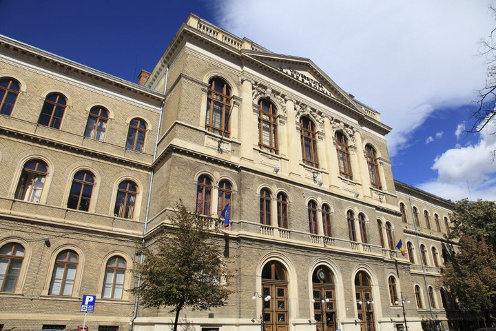 Huszonnyolcezer hely várja a jelentkezőket