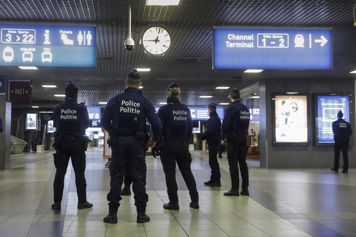 Fotó: Belga via AFP/Thierry Roge Hatalmas drogfogás Brüsszelben