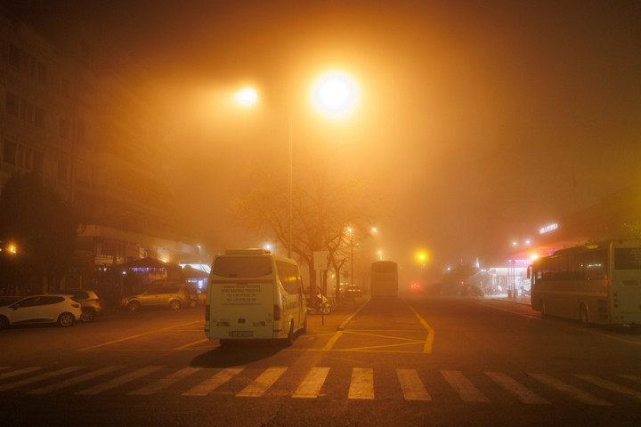 Fotó: AFP/NurPhoto/Panagiotis Rontos A forróság szaharai port is hoz magával