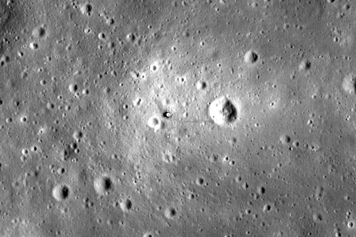 Fotó: NorthFoto A NASA egykori tudósa állítja, civilizáció jelei vannak a Holdon