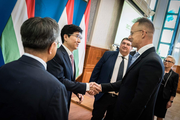 Négyszáz új munkahely Salgótarjánban