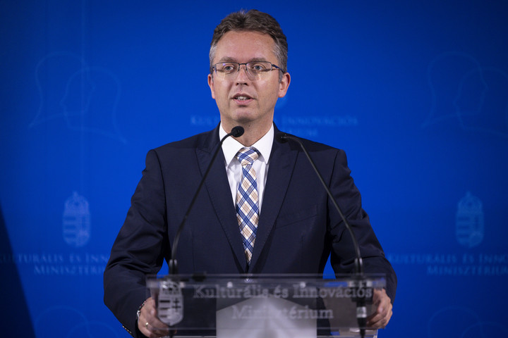 Tízezer család kerülne nehéz helyzetbe a babaváró program lejárásával